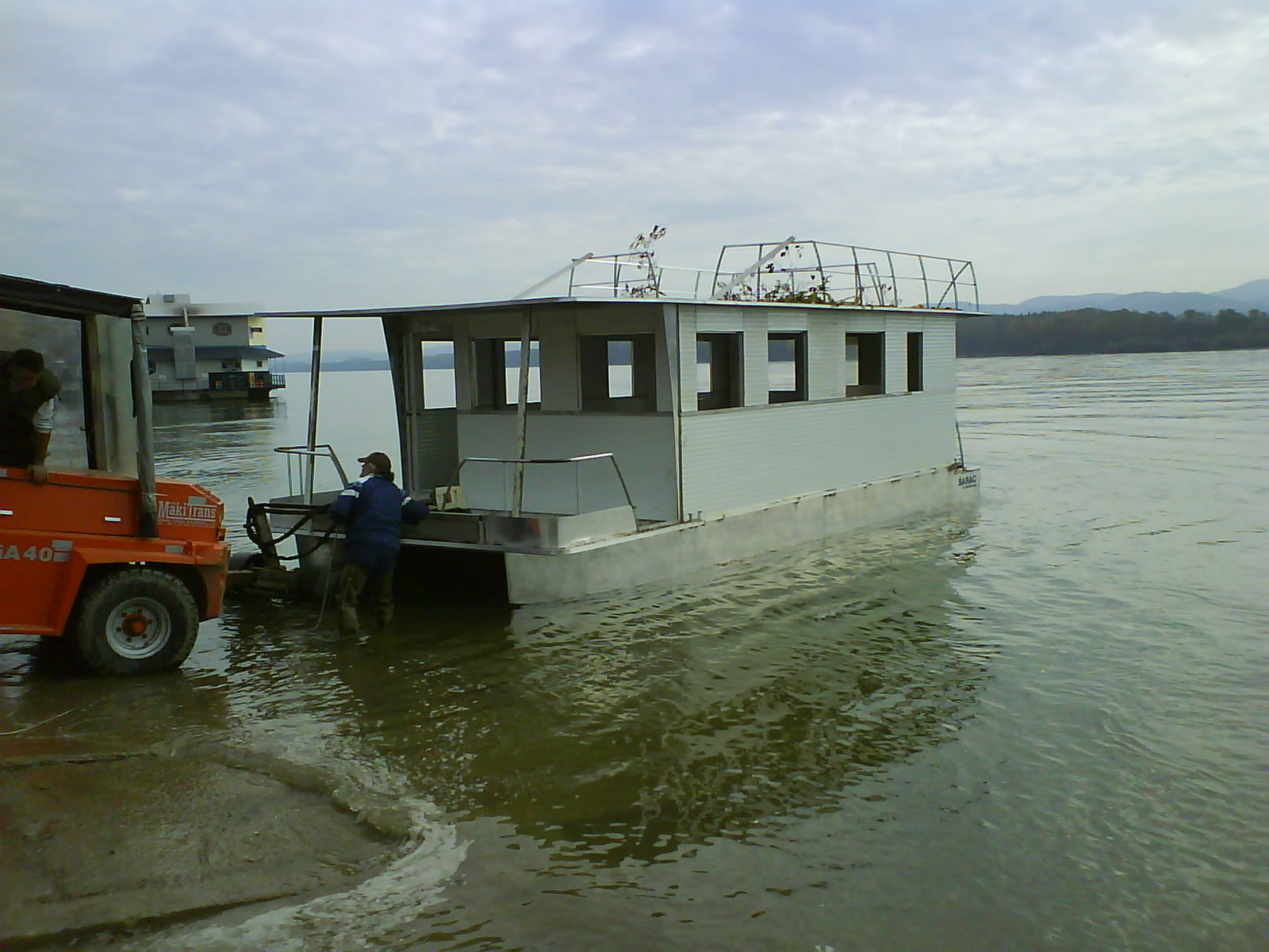 Aluminijumski camci